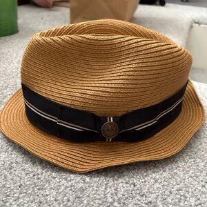 Goorin Bros. foldable straw hat